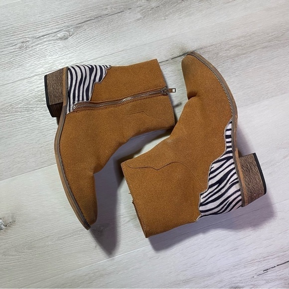 Brown and Zebra Western Style Side Zip Distressed Bootie, Size 40 - Picture 1 of 8